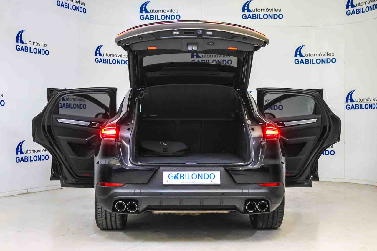 Porsche Cayenne Coupé E-Hybrid **Techo panorámico** - Foto 28
