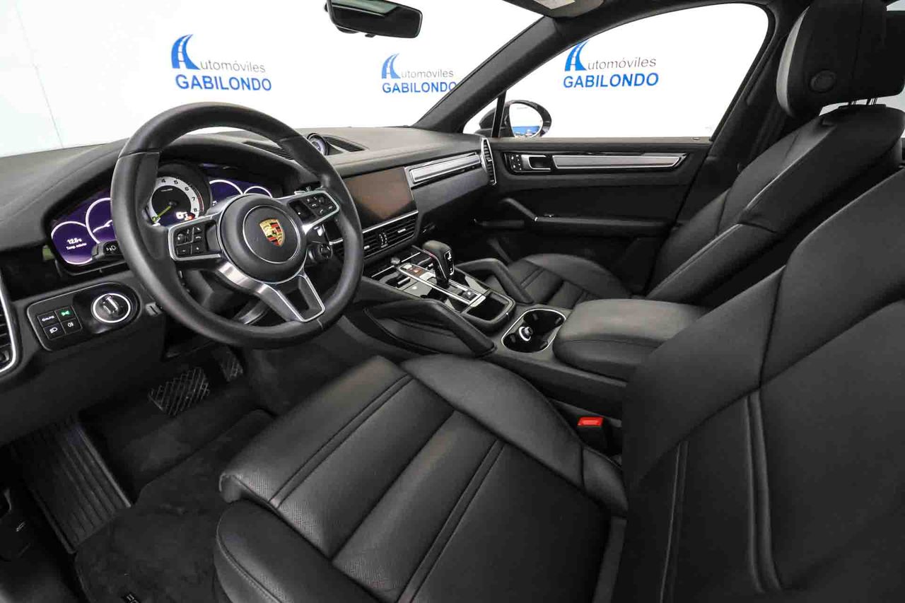 Porsche Cayenne Coupé E-Hybrid **Techo panorámico** - Foto 32