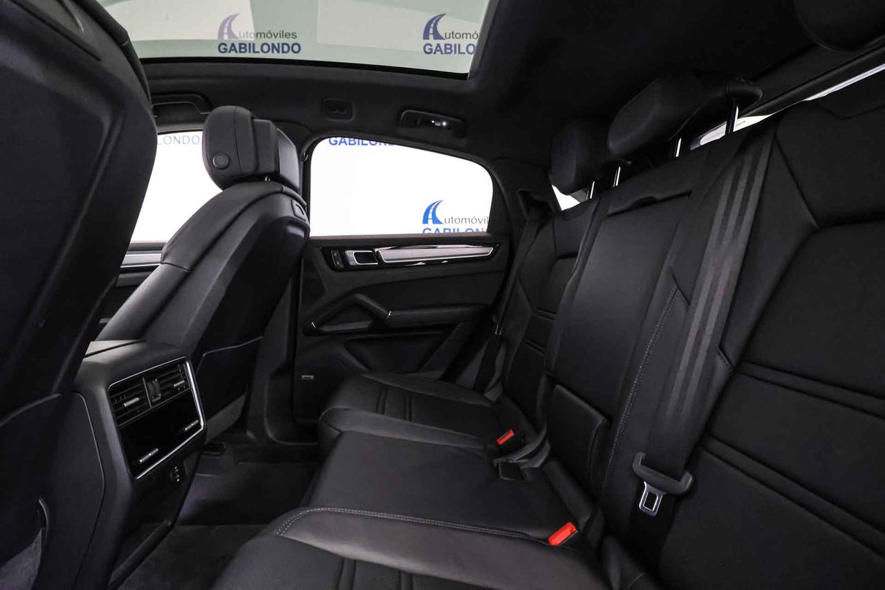 Porsche Cayenne Coupé E-Hybrid **Techo panorámico** - Foto 63