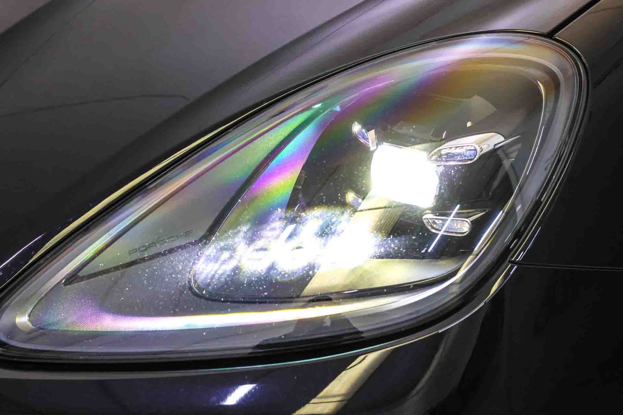 Porsche Cayenne Coupé E-Hybrid **Techo panorámico** - Foto 17