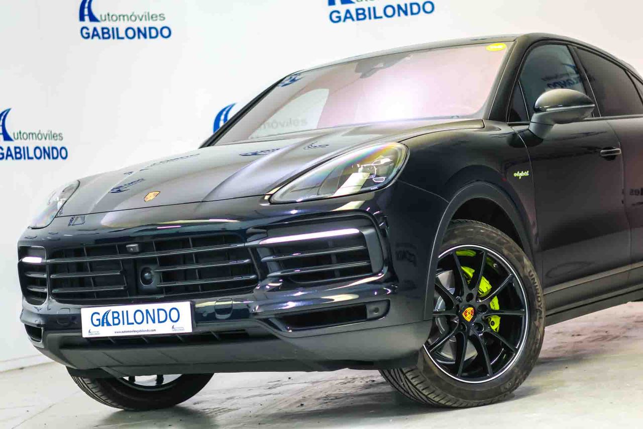 Porsche Cayenne Coupé E-Hybrid **Techo panorámico** - Foto 26