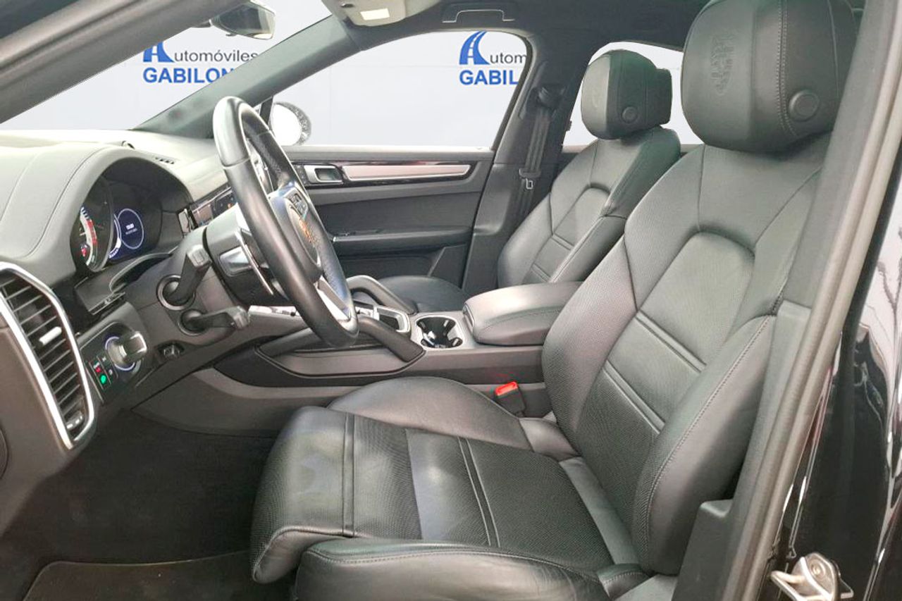 Porsche Cayenne E-Hybrid **Techo panorámico** - Foto 5