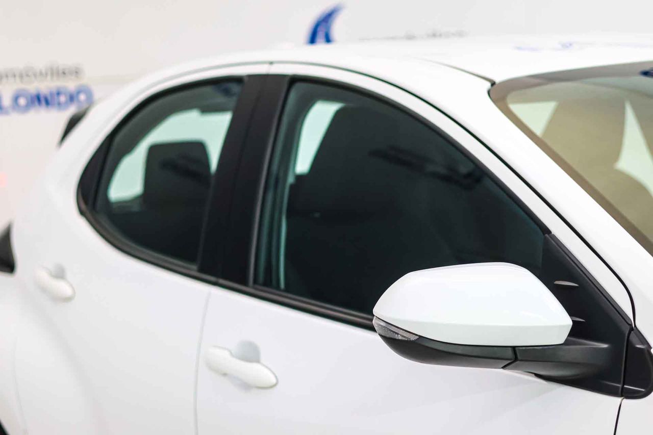 Toyota Yaris 1.5 120H Active Tech - Foto 16