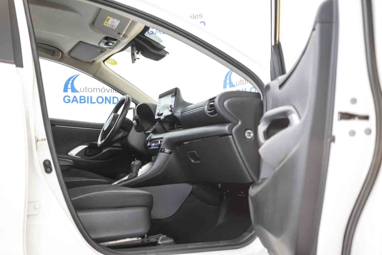 Toyota Yaris 1.5 120H Active Tech - Foto 47
