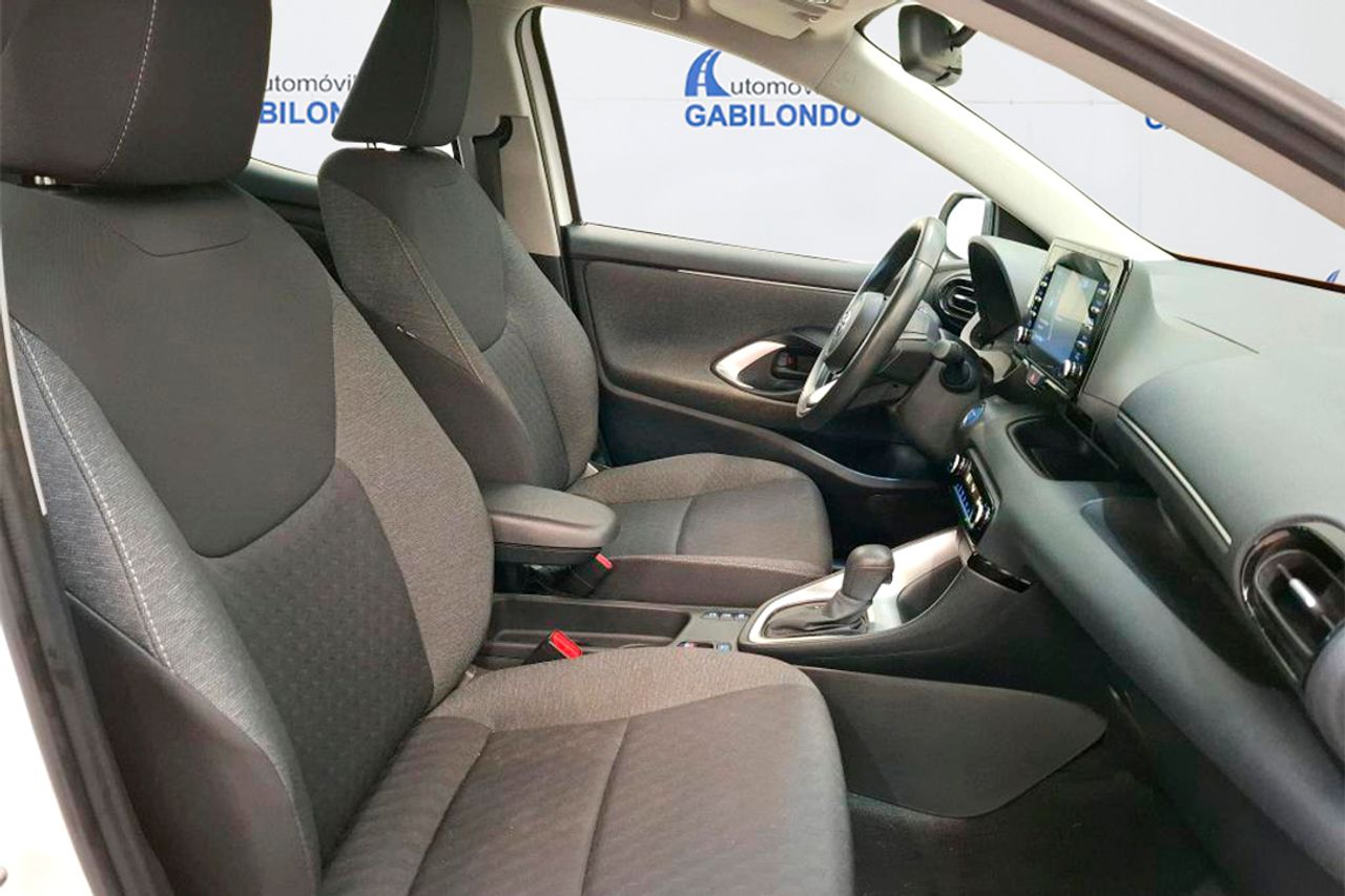 Toyota Yaris 1.5 120H Active Tech - Foto 7