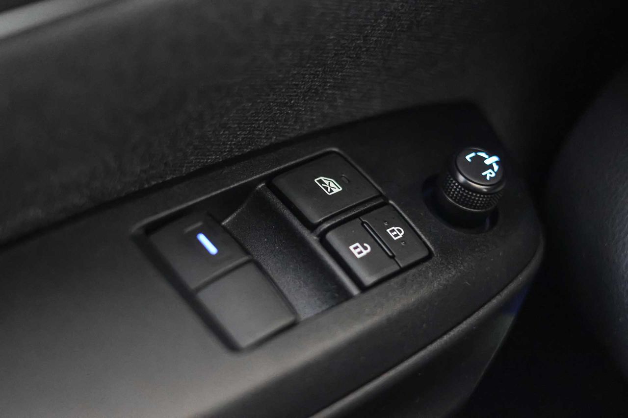 Toyota Yaris 1.5 120H Active Tech - Foto 31