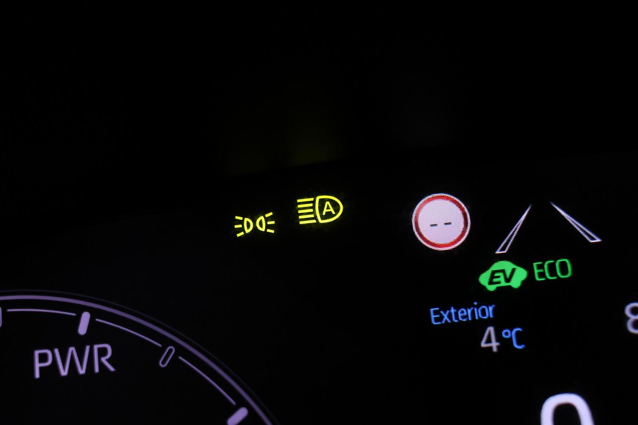 Toyota Yaris 1.5 120H Active Tech - Foto 53