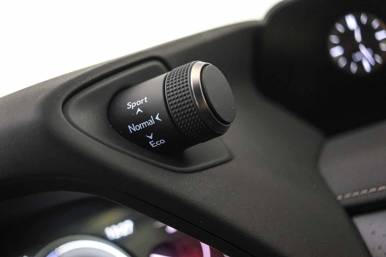 Lexus UX 2.0 250h Business Navigation - Foto 41