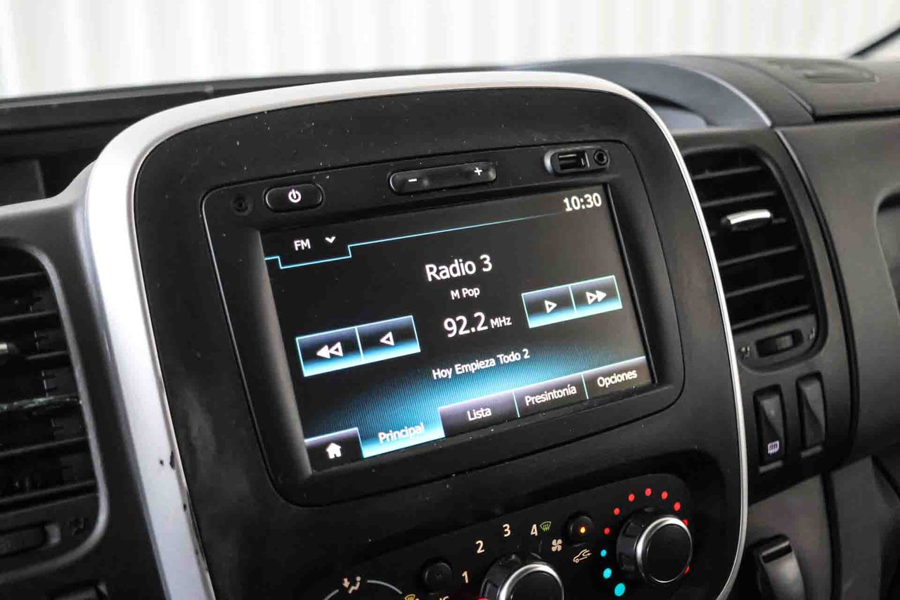 Renault Trafic Furgon 29 L2H2 Energy BluedCi - Foto 47