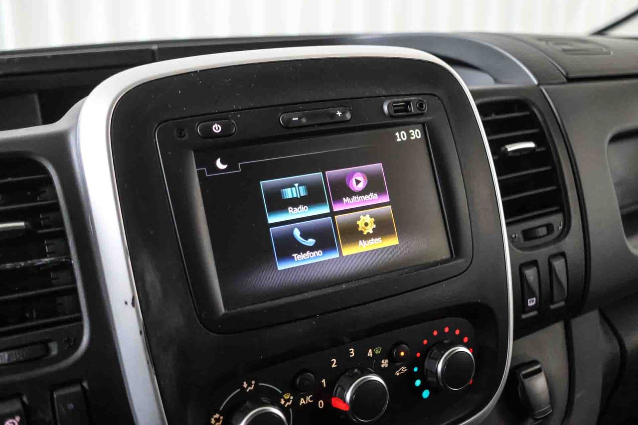 Renault Trafic Furgon 29 L2H2 Energy BluedCi - Foto 46