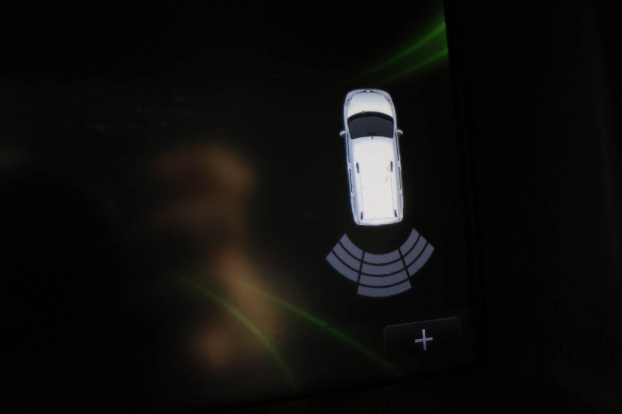 Renault Kangoo Furgon Profesional Maxi dCi **Automático** - Foto 47