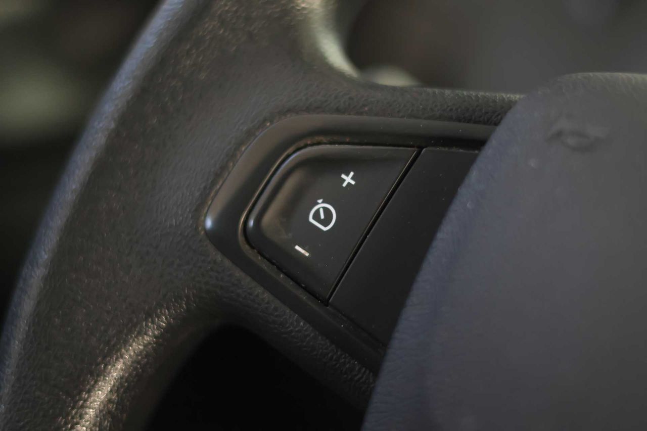 Renault Kangoo Furgon Profesional Maxi dCi **Automático** - Foto 33