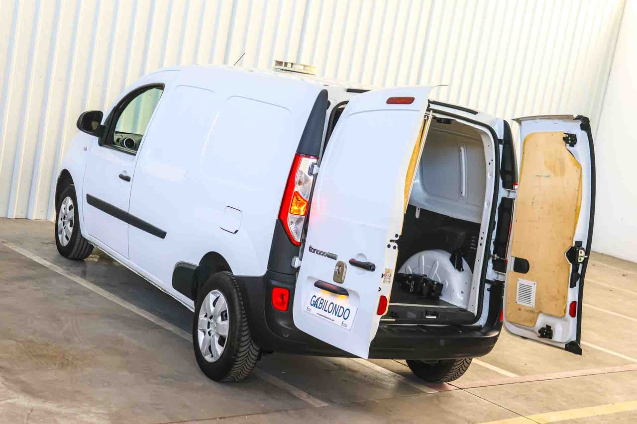 Renault Kangoo Furgon Profesional Maxi dCi **Automático** - Foto 20