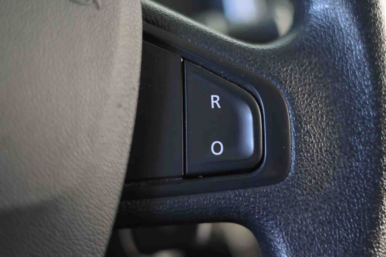 Renault Kangoo Furgon Profesional Maxi dCi **Automático** - Foto 35