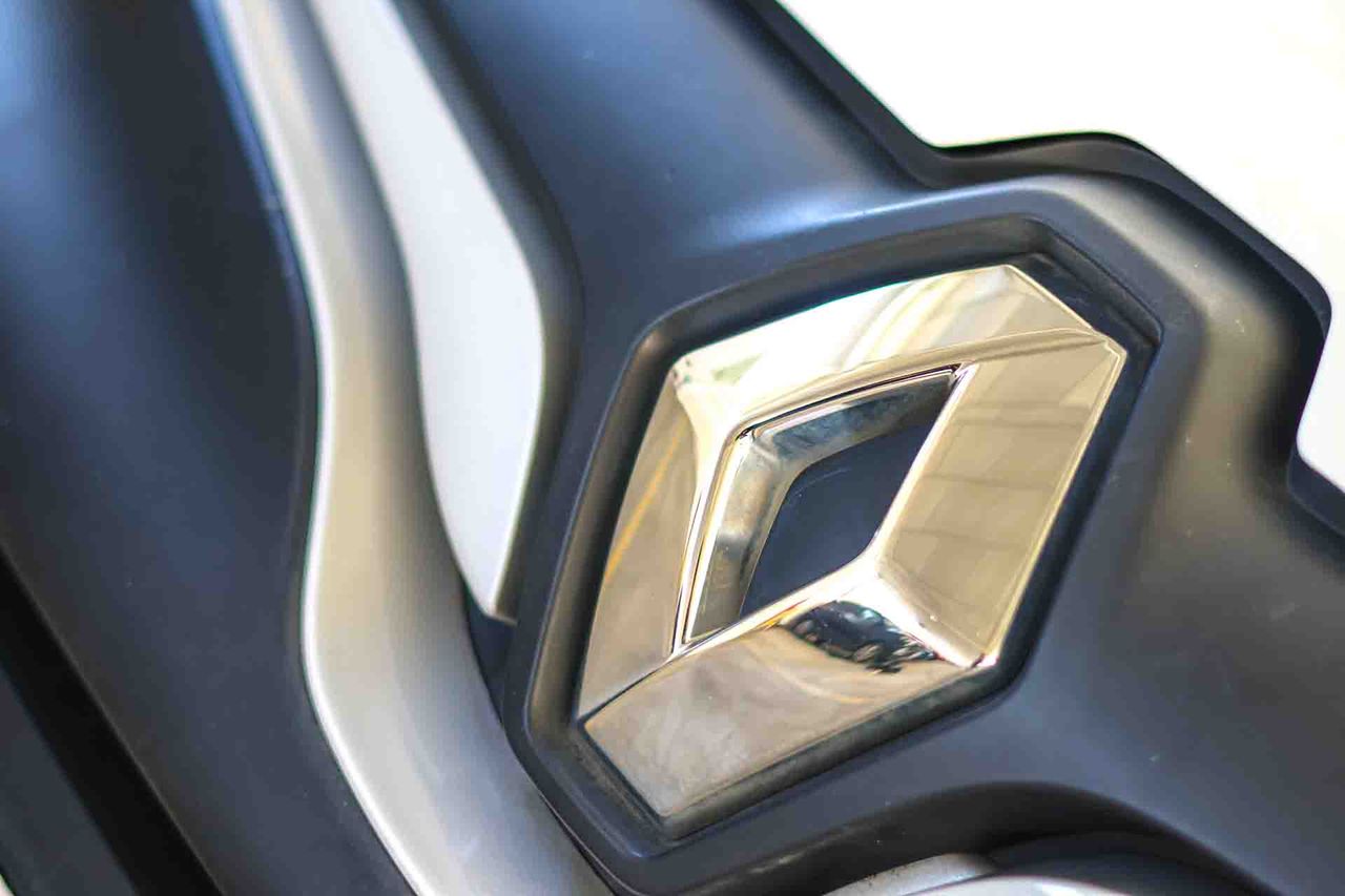 Renault Kangoo Furgon Profesional Maxi dCi **Automático** - Foto 9