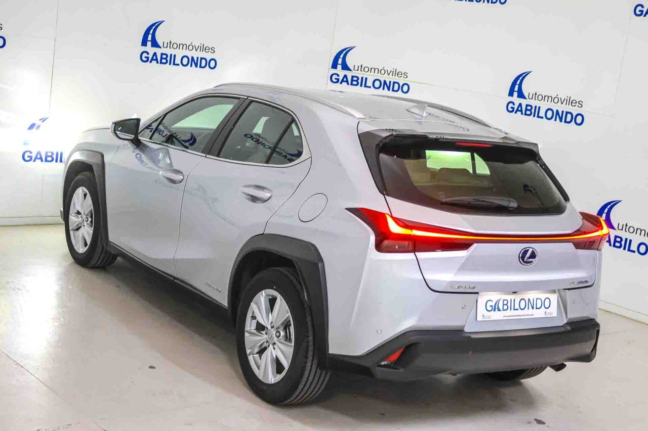 Lexus UX 2.0 250h Business - Foto 14