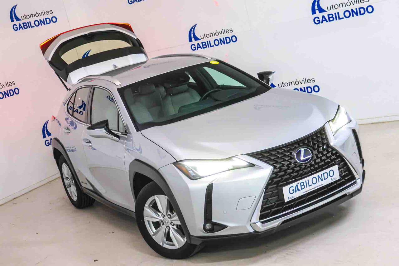 Lexus UX 2.0 250h Business - Foto 20