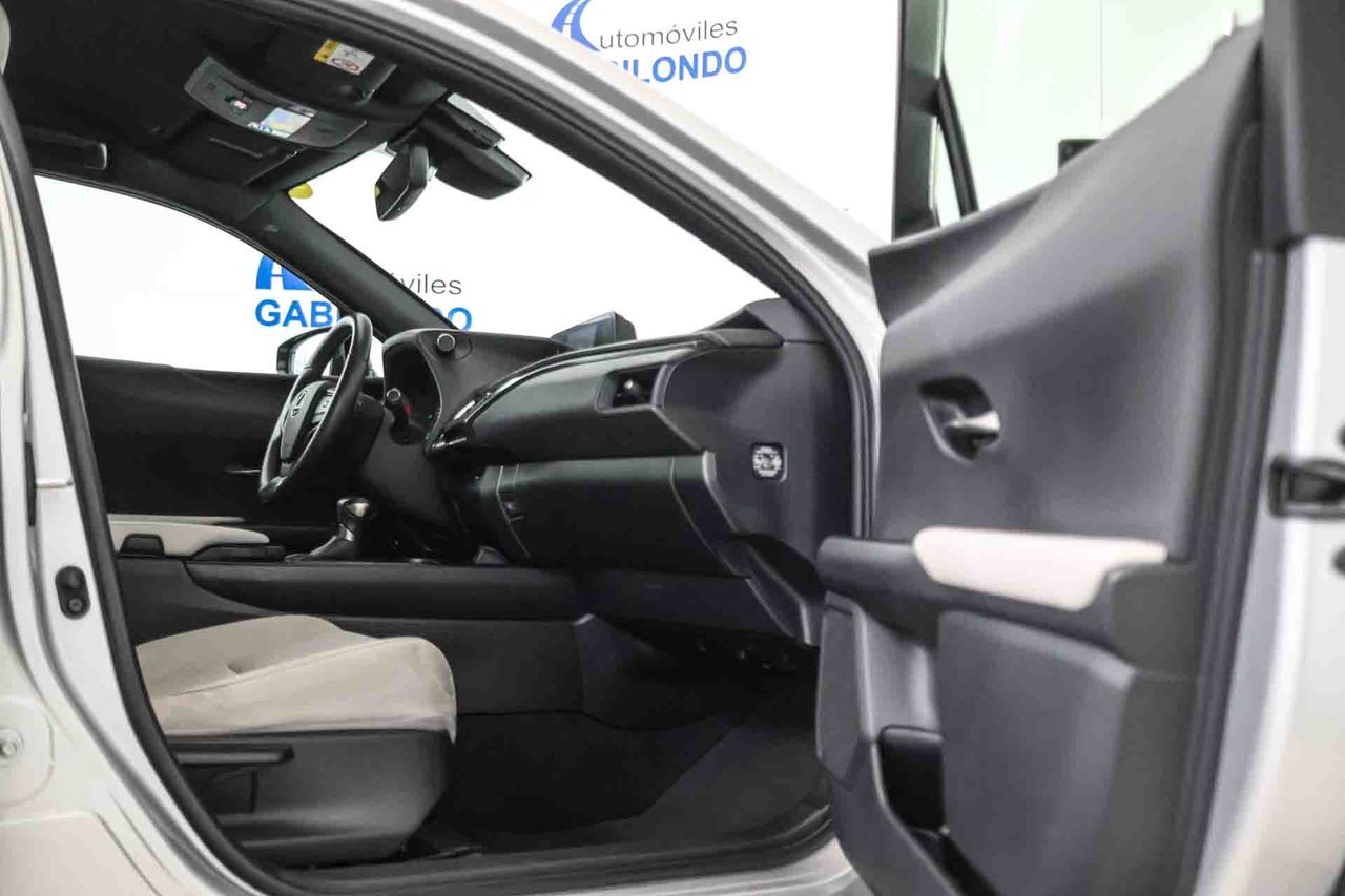 Lexus UX 2.0 250h Business - Foto 49