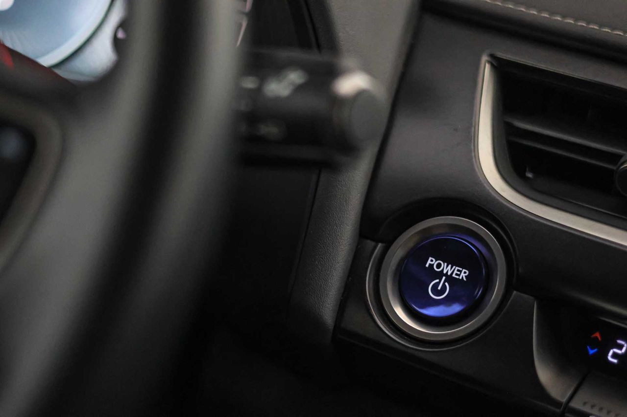 Lexus UX 2.0 250h Business - Foto 40