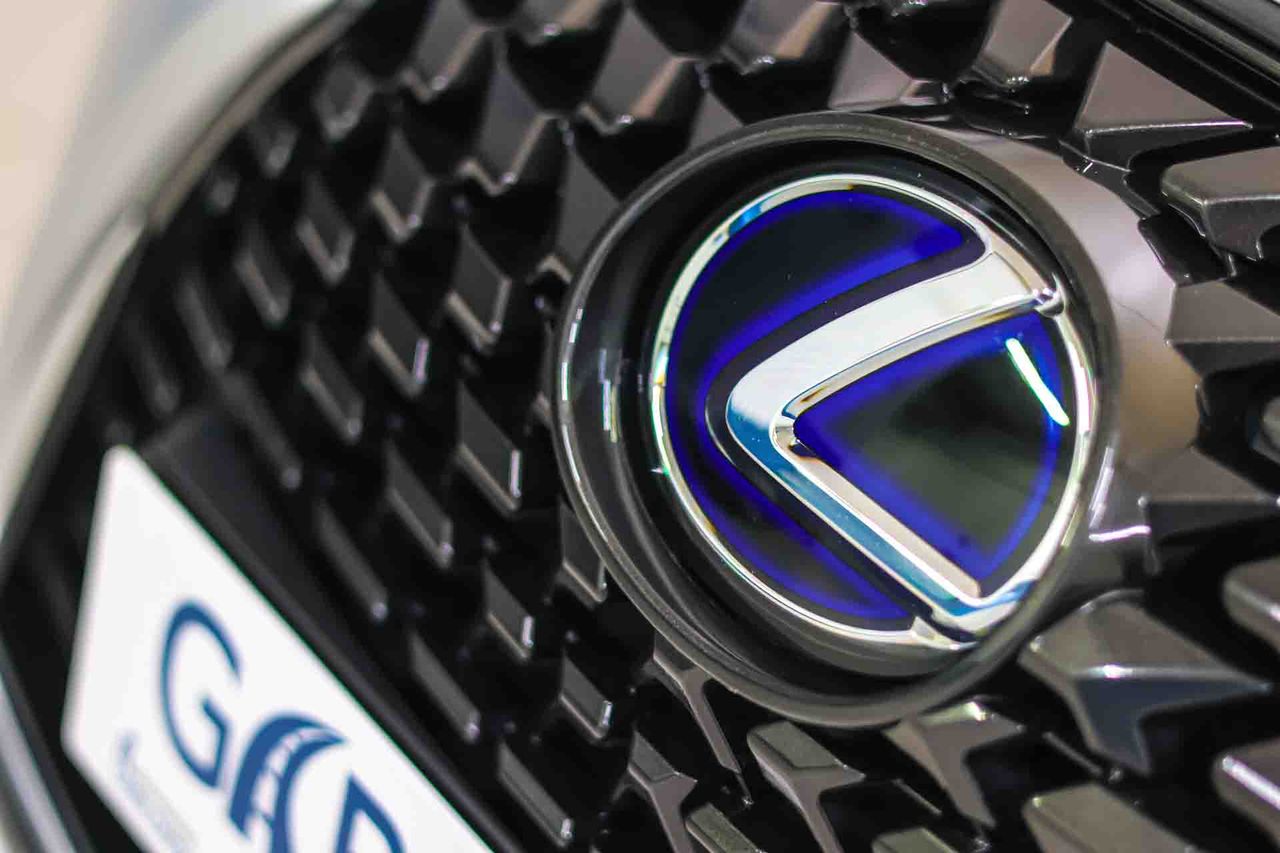Lexus UX 2.0 250h Business - Foto 9