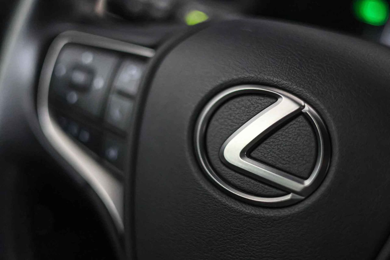 Lexus UX 2.0 250h Business - Foto 34