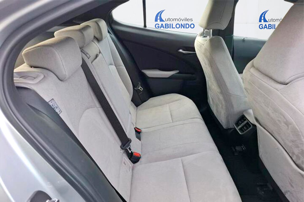 Lexus UX 2.0 250h Business - Foto 8