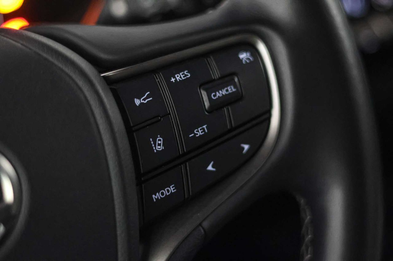 Lexus UX 2.0 250h Business - Foto 37