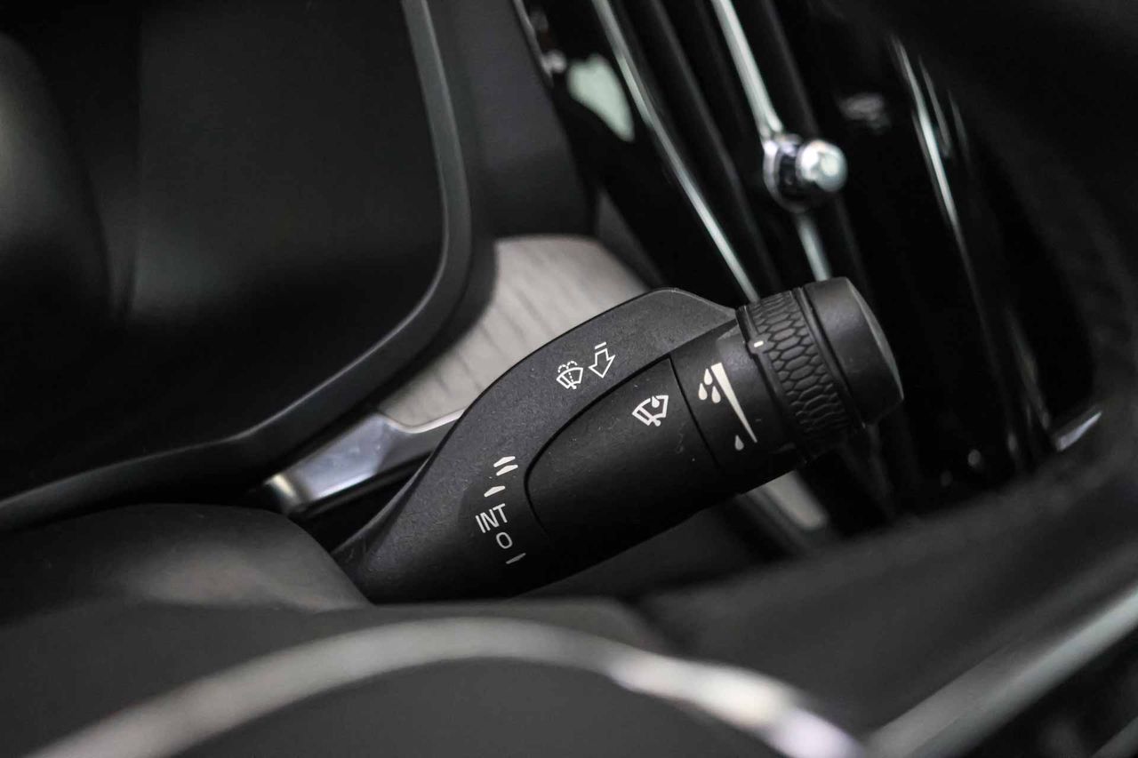 Volvo S60 T6 Recharge Inscription 4WD Techo solar - Foto 42
