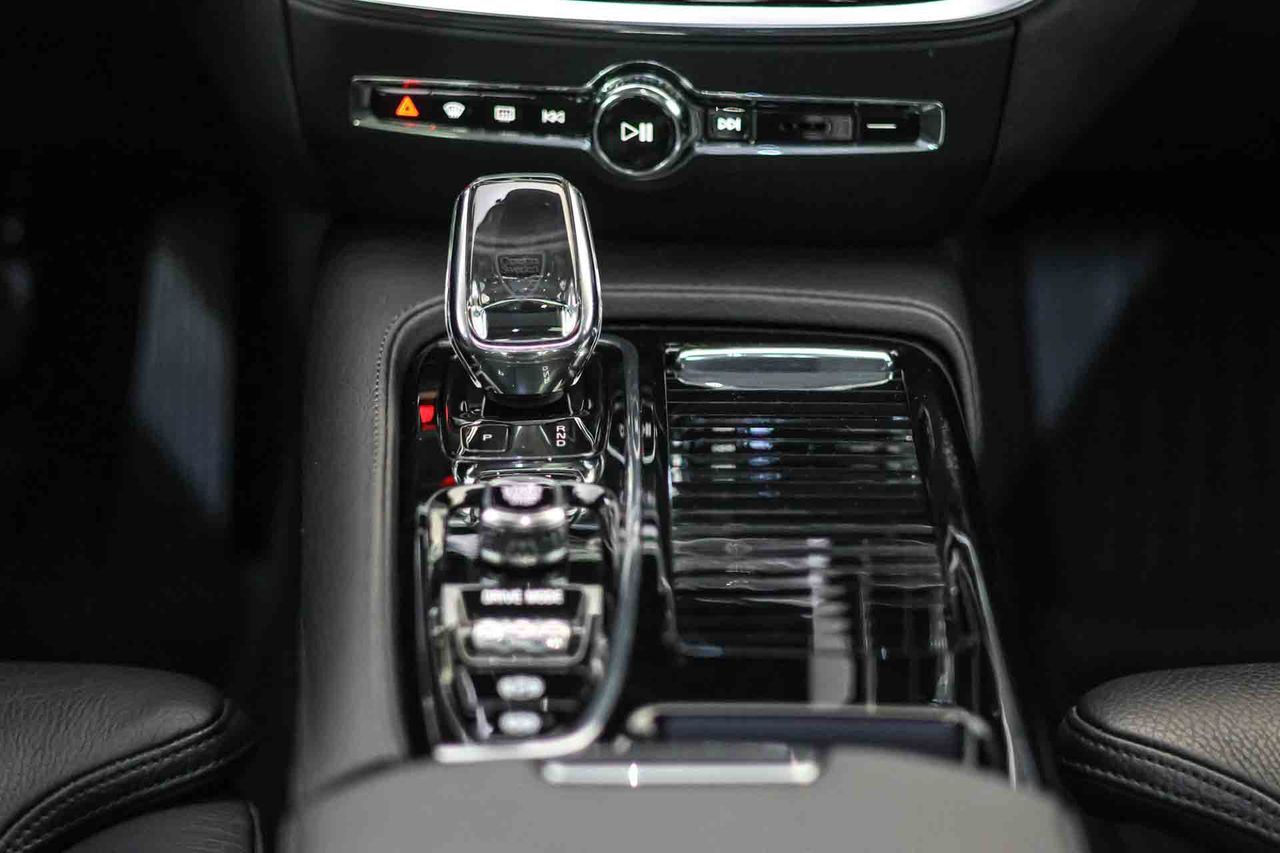 Volvo S60 T6 Recharge Inscription 4WD Techo solar - Foto 44