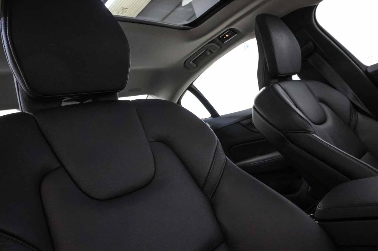 Volvo S60 T6 Recharge Inscription 4WD Techo solar - Foto 50