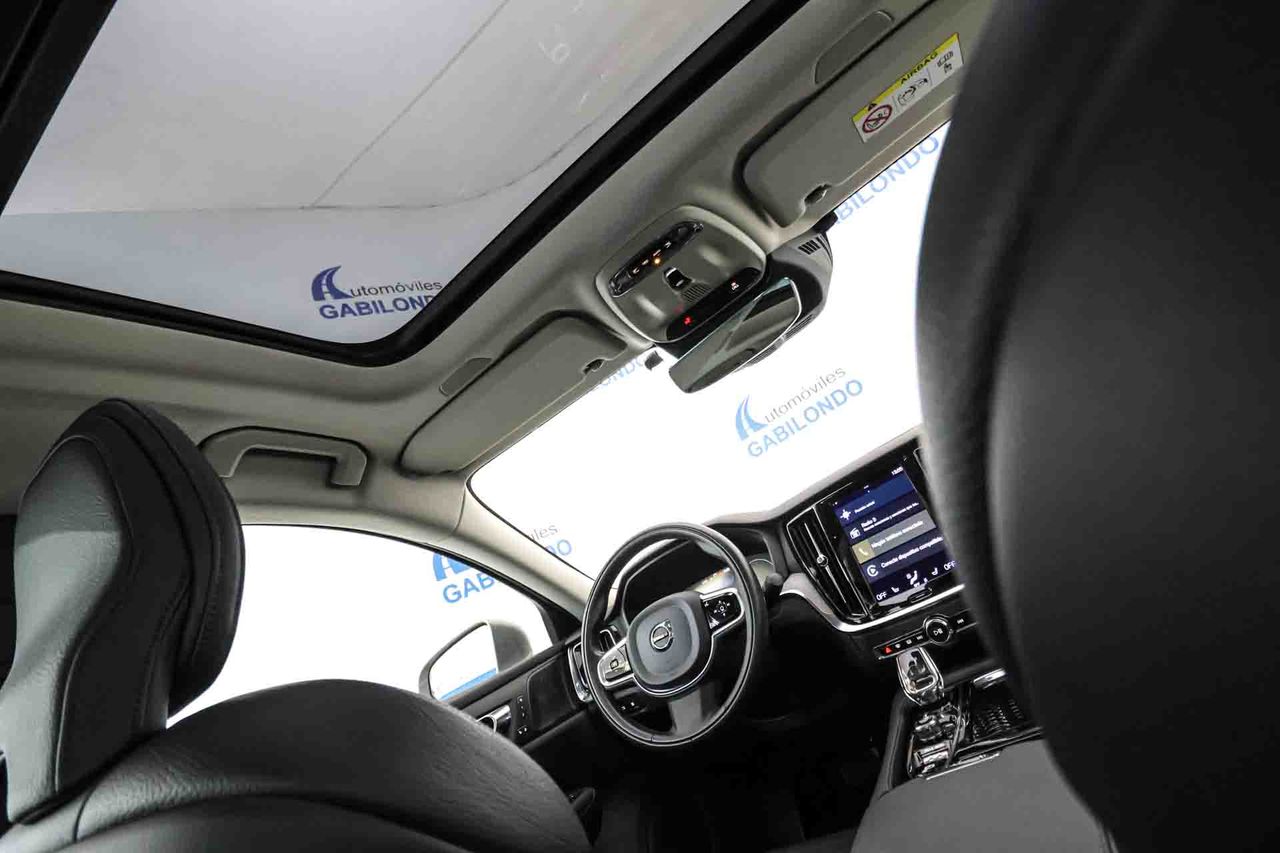 Volvo S60 T6 Recharge Inscription 4WD Techo solar - Foto 32