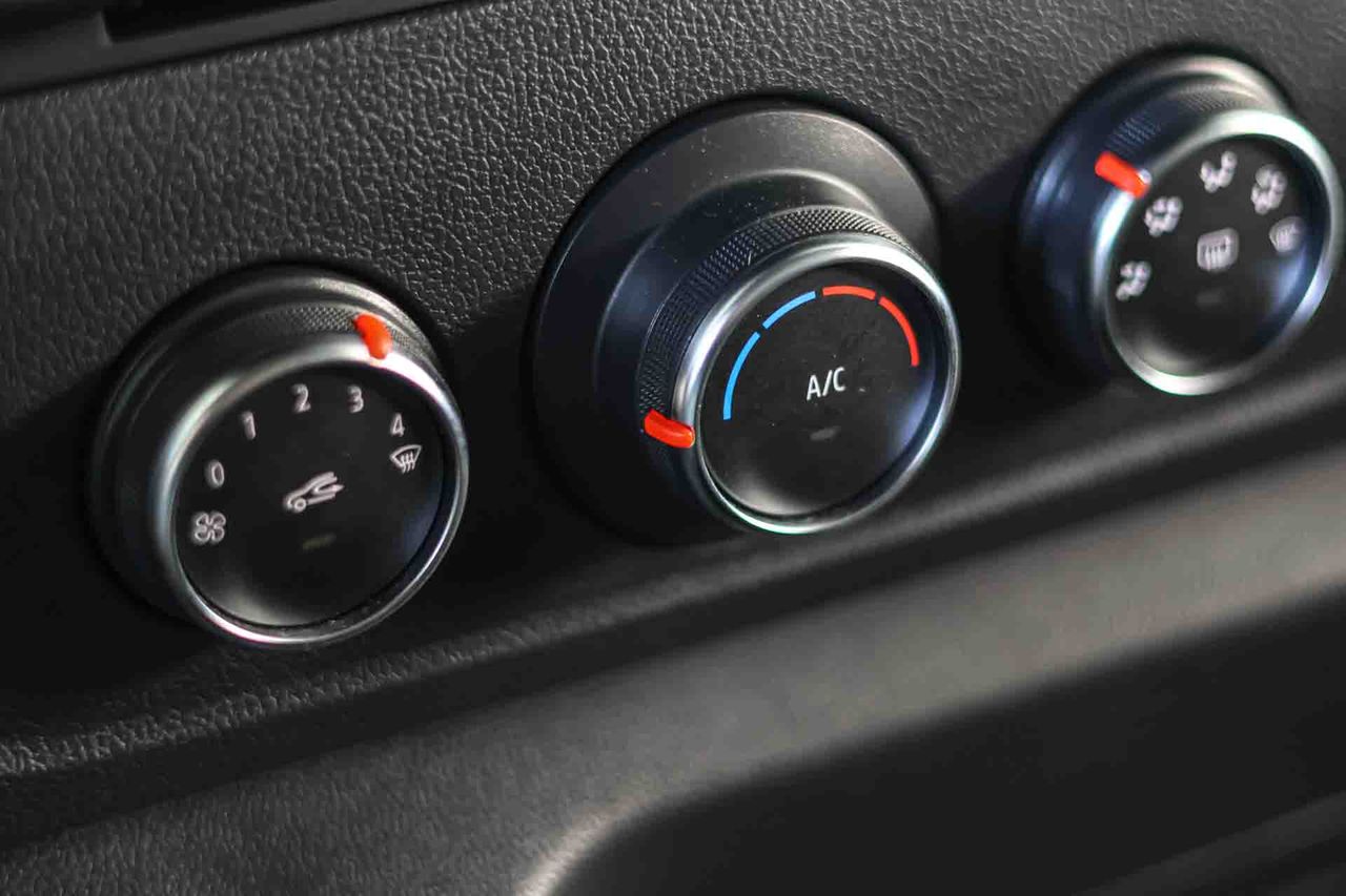 Renault Master Chasis Cabina L3 Blue dCi **Plataforma elevadora** - Foto 35