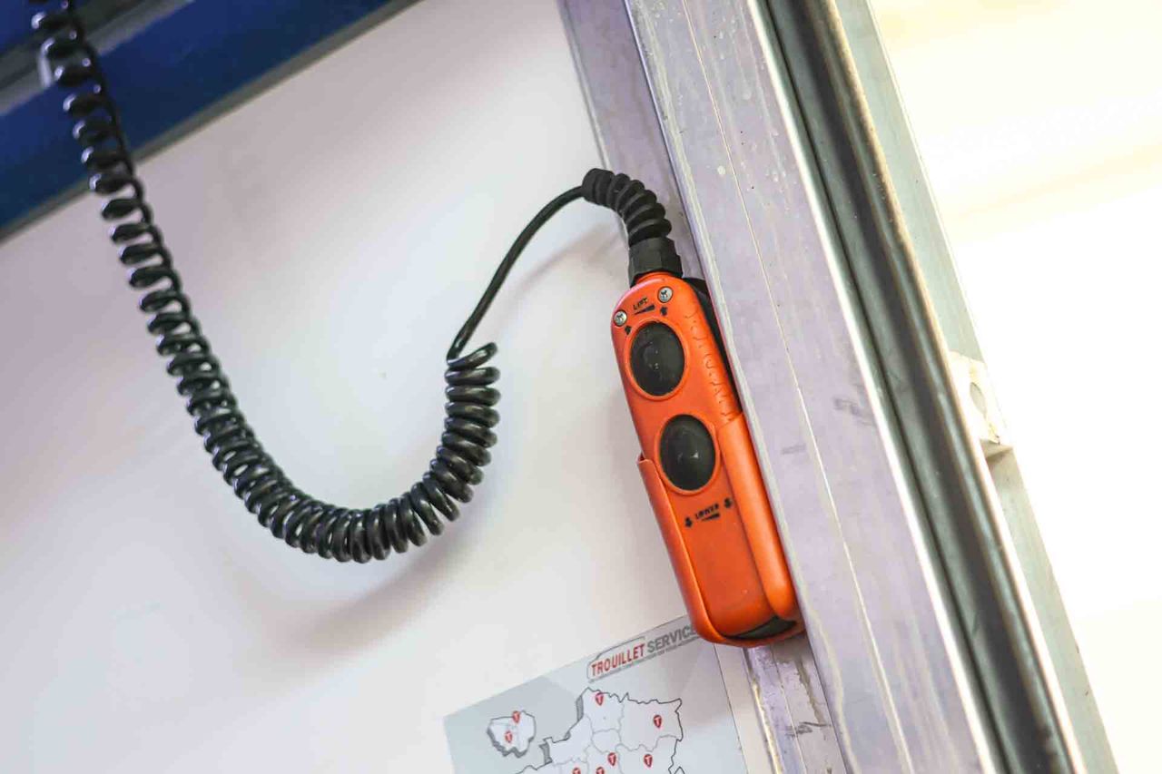 Renault Master Chasis Cabina L3 Blue dCi **Plataforma elevadora** - Foto 20