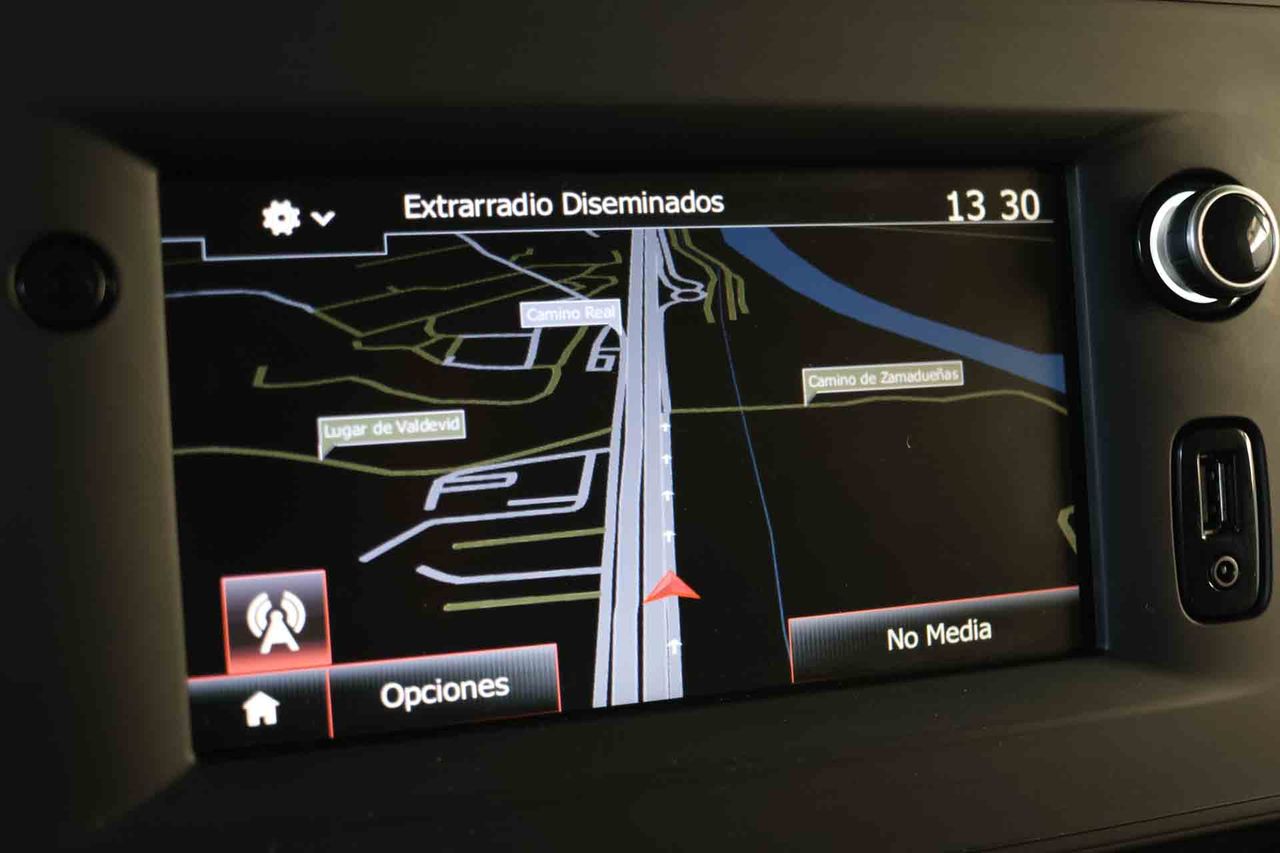 Renault Master Chasis Cabina L3 Blue dCi **Plataforma elevadora** - Foto 42