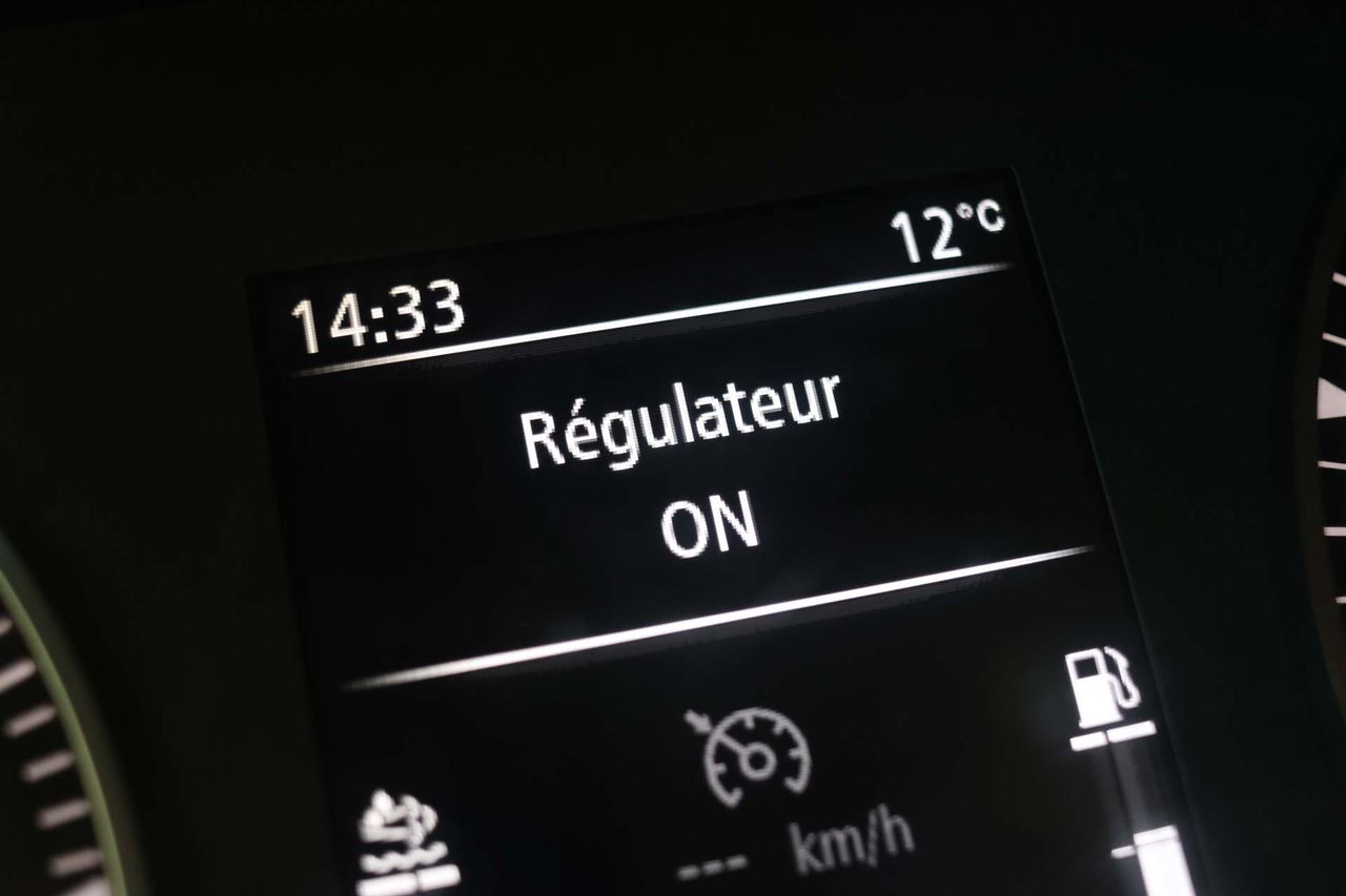 Renault Master Chasis Cabina L3 Blue dCi **Plataforma elevadora** - Foto 40