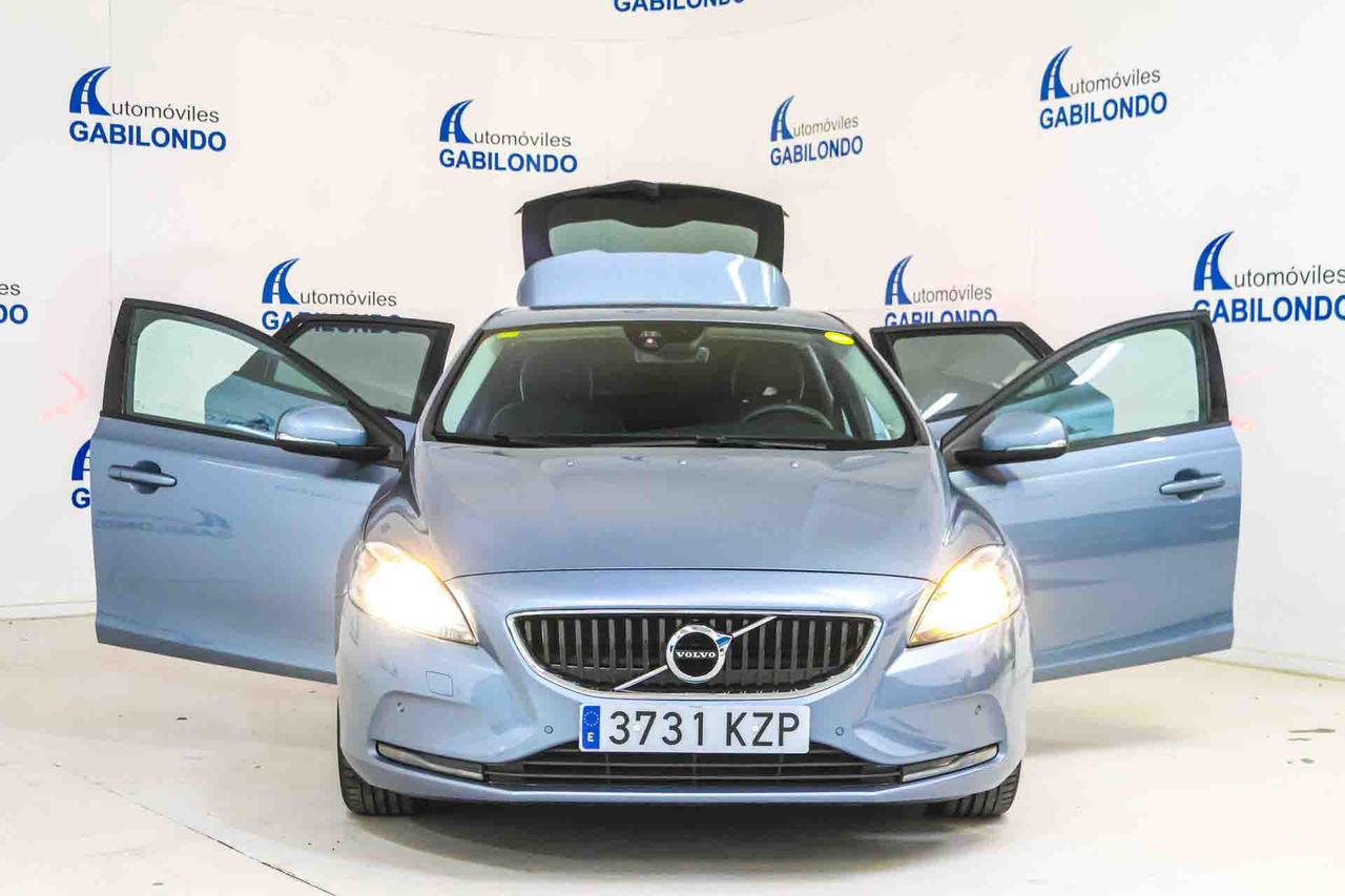 Volvo V40 2.0 D2 Momentum - Foto 24