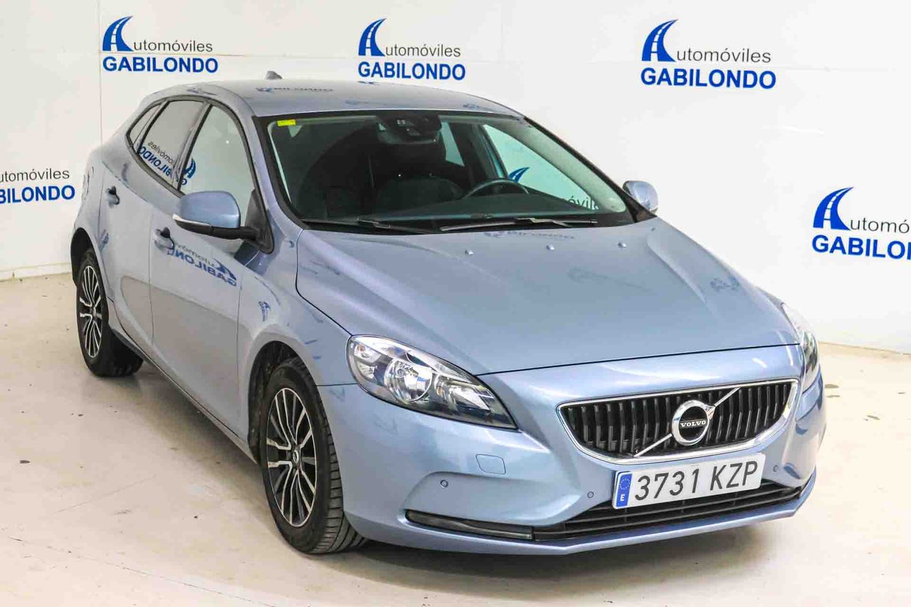 Volvo V40 2.0 D2 Momentum - Foto 4