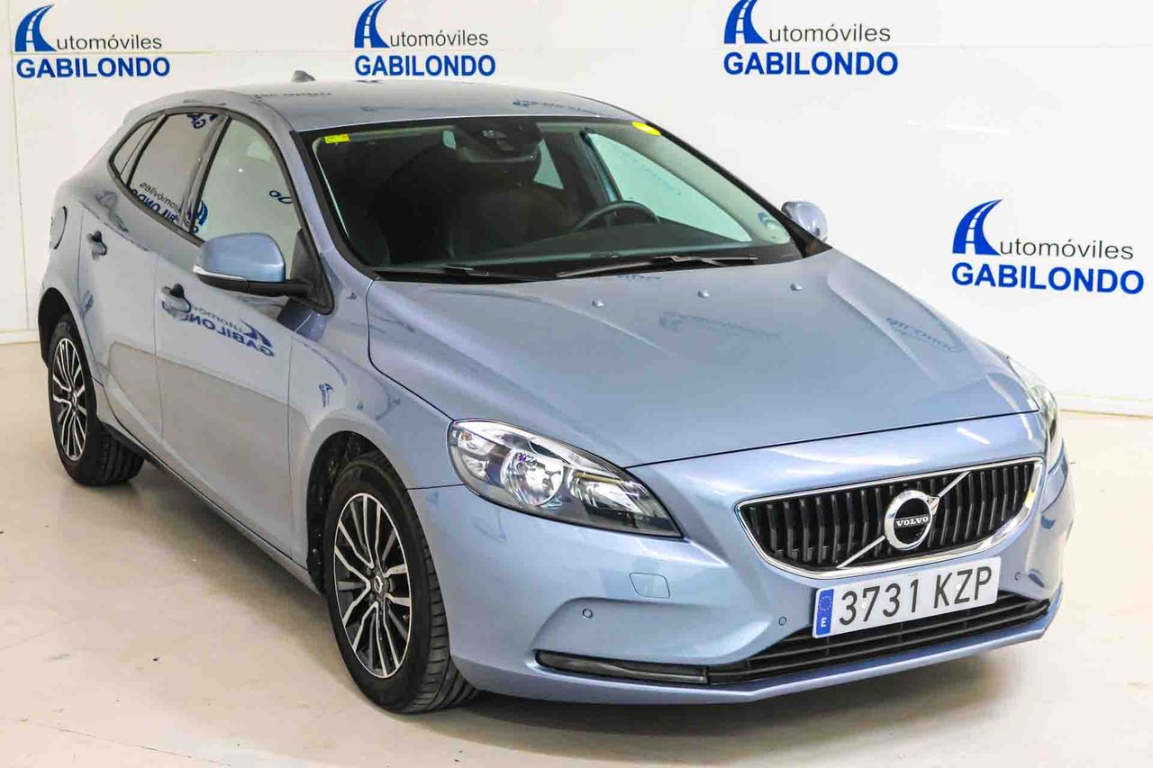 Volvo V40 2.0 D2 Momentum - Foto 4