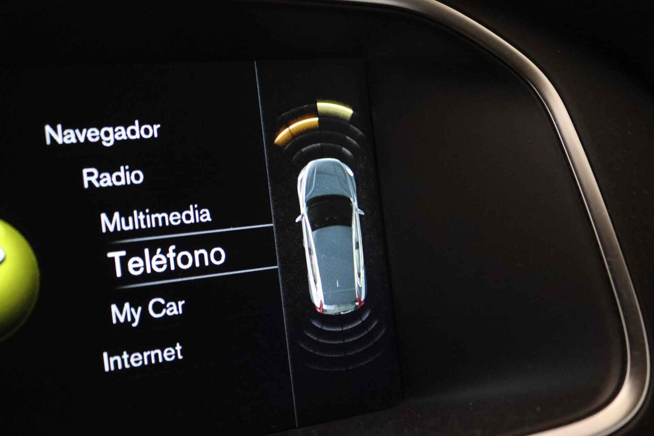 Volvo V40 2.0 D2 Momentum - Foto 13