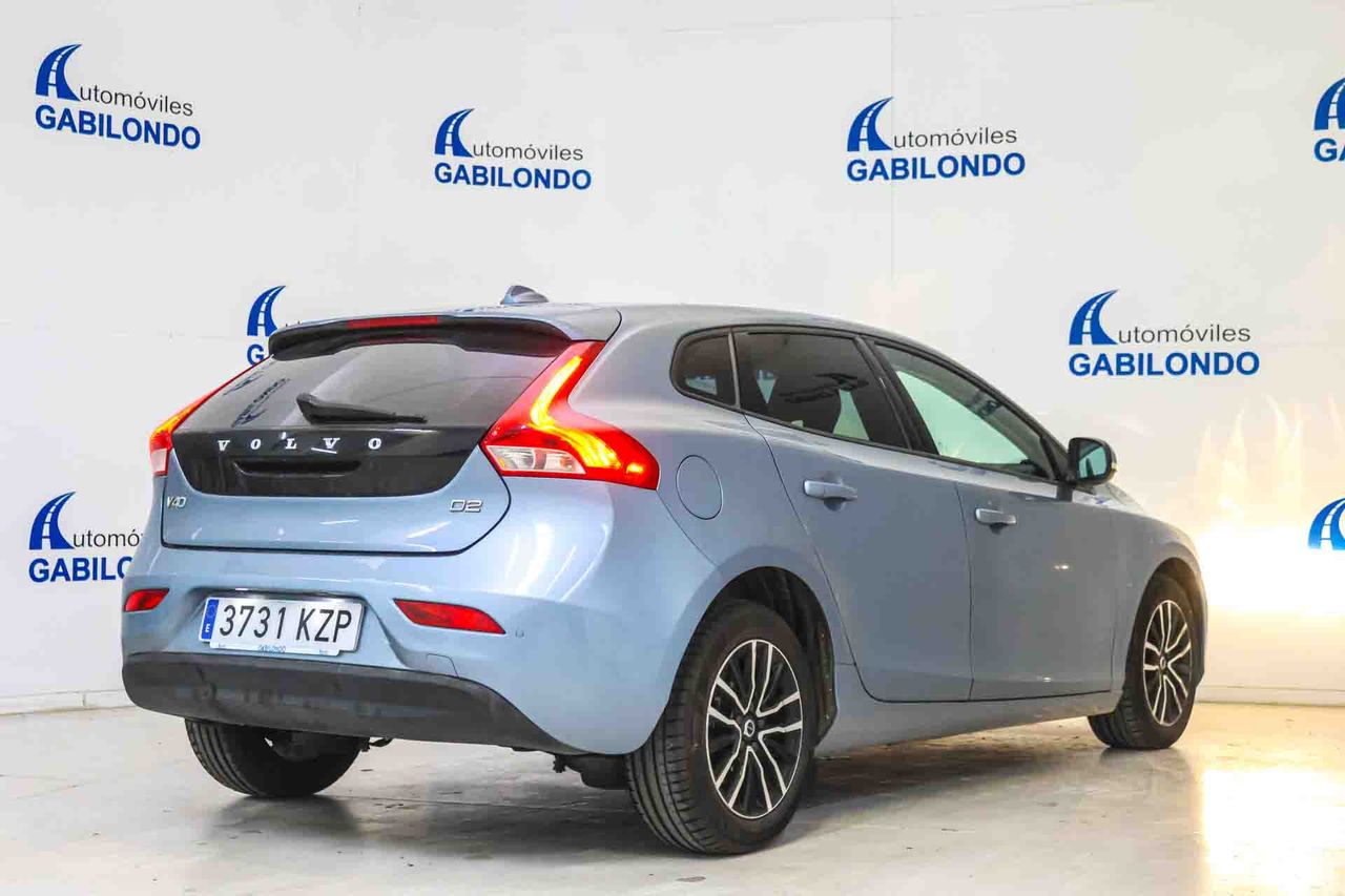 Volvo V40 2.0 D2 Momentum - Foto 9