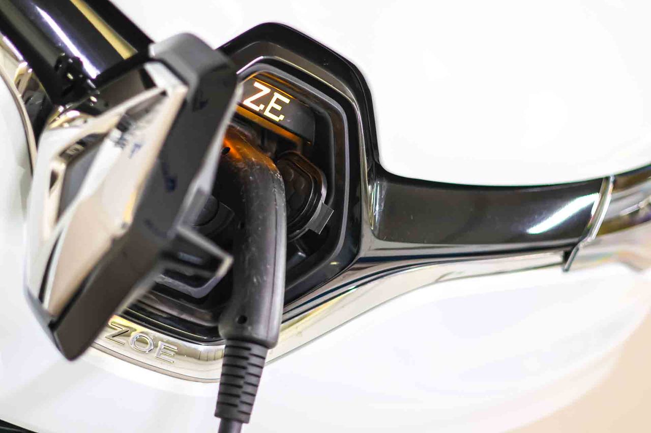 Renault Zoe Business 80 kW R110 Batería 50kWh - Foto 12