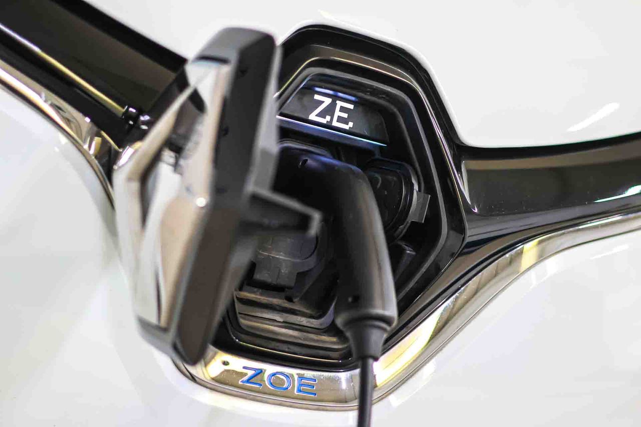 Renault Zoe Business 80 kW R110 Batería 50kWh - Foto 10