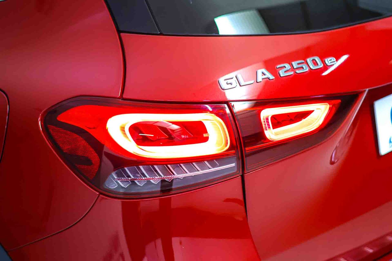 Mercedes GLA GLA 250 e - Foto 18