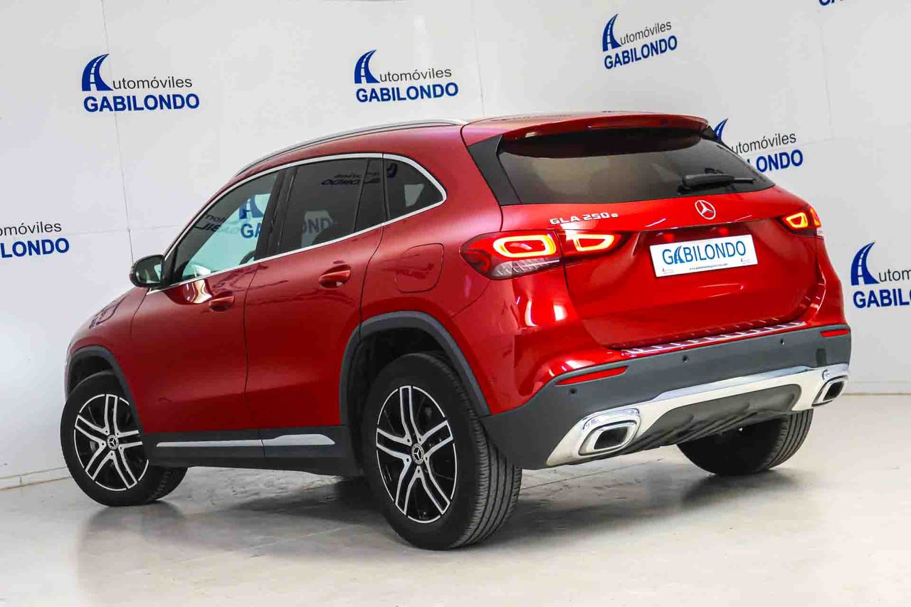 Mercedes GLA GLA 250 e - Foto 16