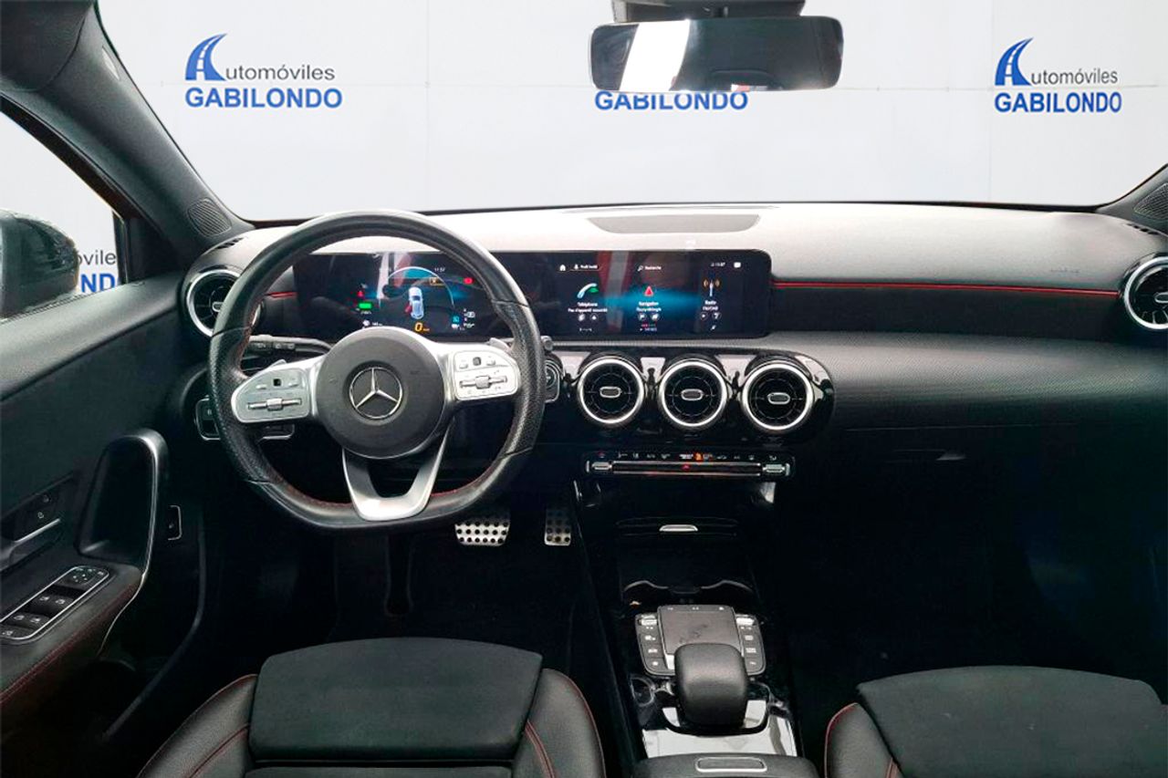 Mercedes Clase A A 250 e AMG Line *Techo panorámico* - Foto 4