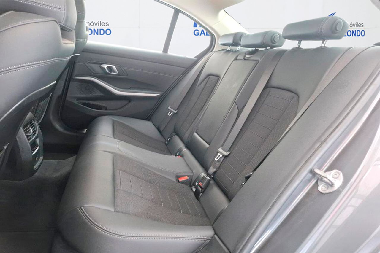 BMW Serie 3 330e Business Design - Foto 7
