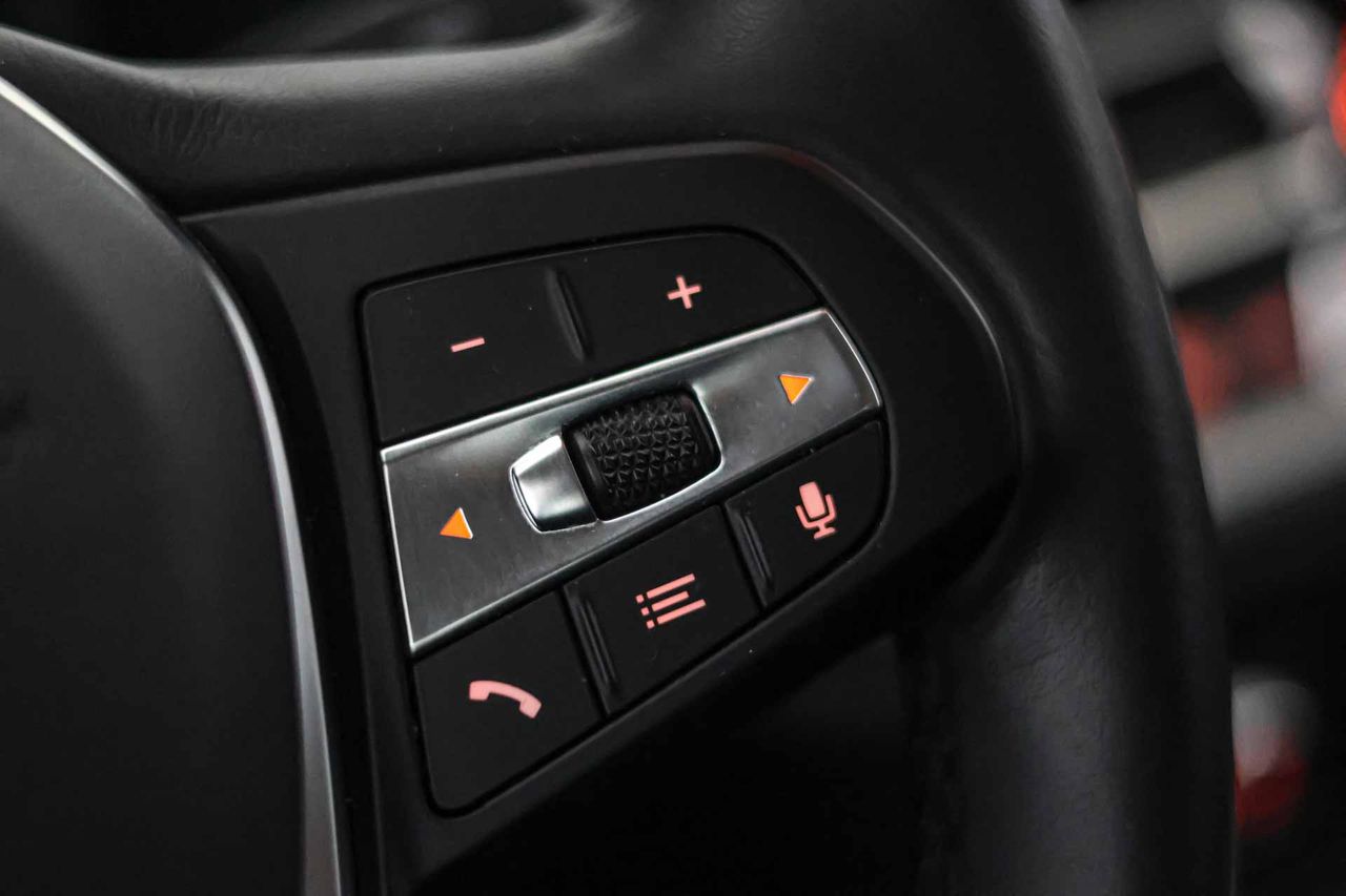 BMW Serie 3 330e Business Design - Foto 44