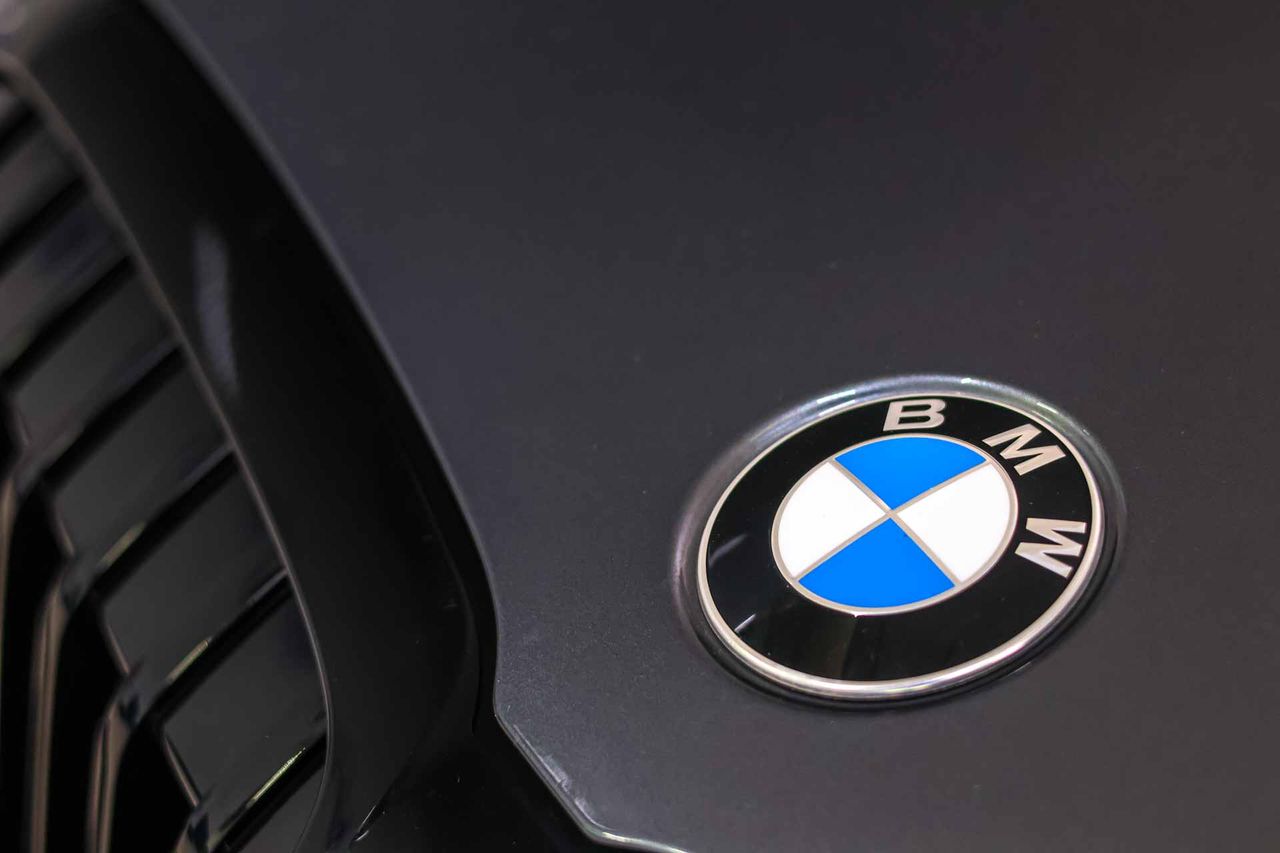 BMW Serie 3 330e Business Design - Foto 16