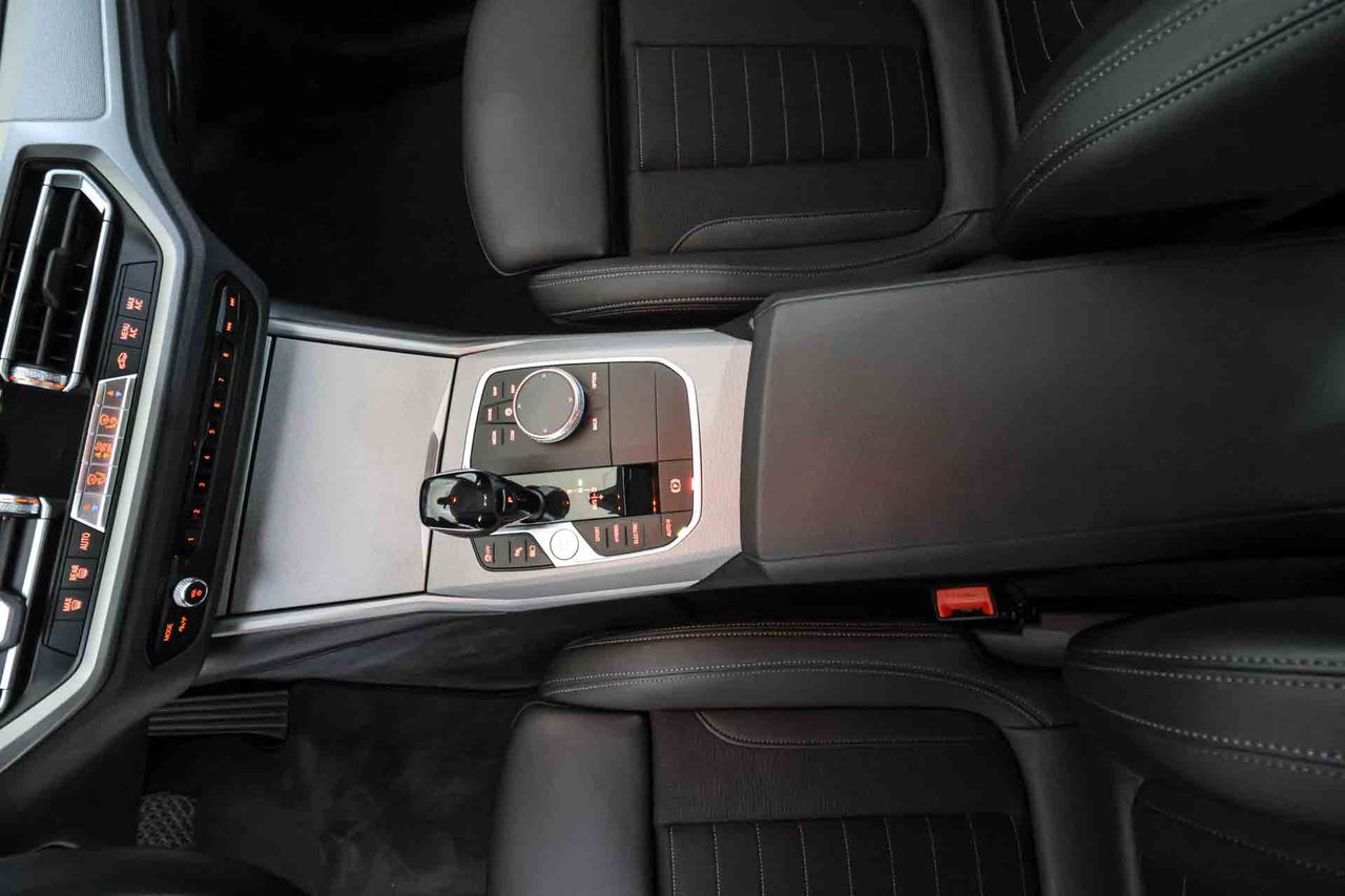 BMW Serie 3 330e Business Design - Foto 52