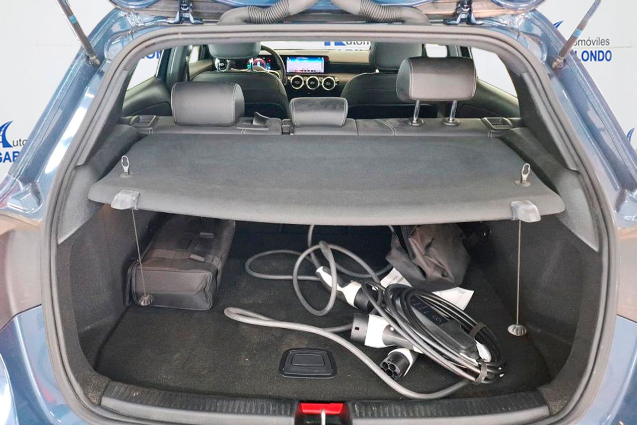 Mercedes Clase A A 250 e Business Line - Foto 8